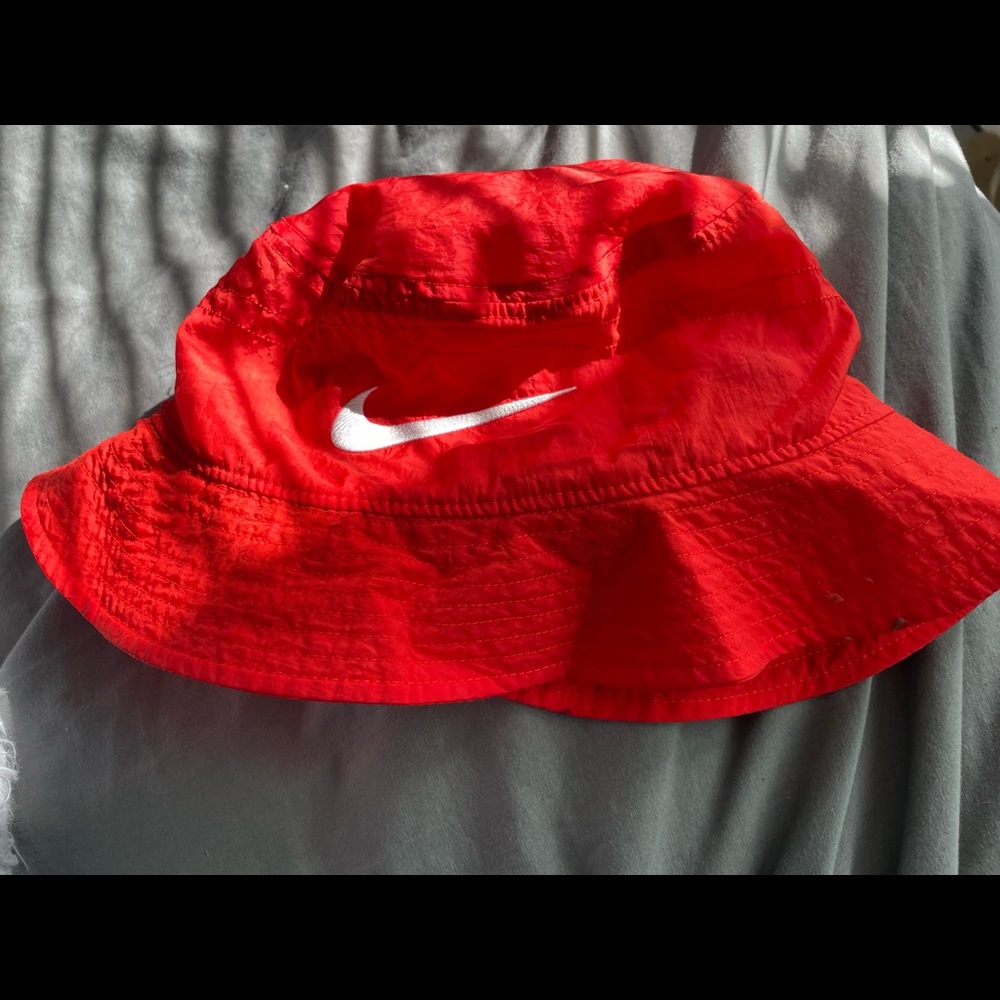 Nike x stussy limited edition bucket hat